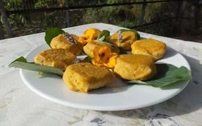 Chick pea burgers with lime relish